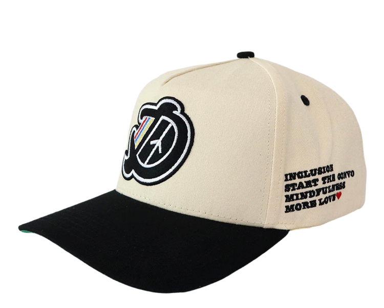 Statement Snapback Cream